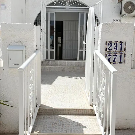 Casa De La Siesta * La Mata